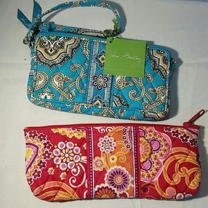 B2G1 Vera Wristlet and cosmetic bag
